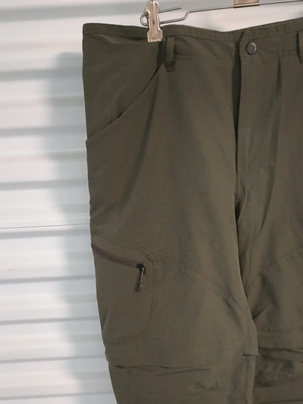 The North Face Exploration convertible zip off tapered utility trousers khaki